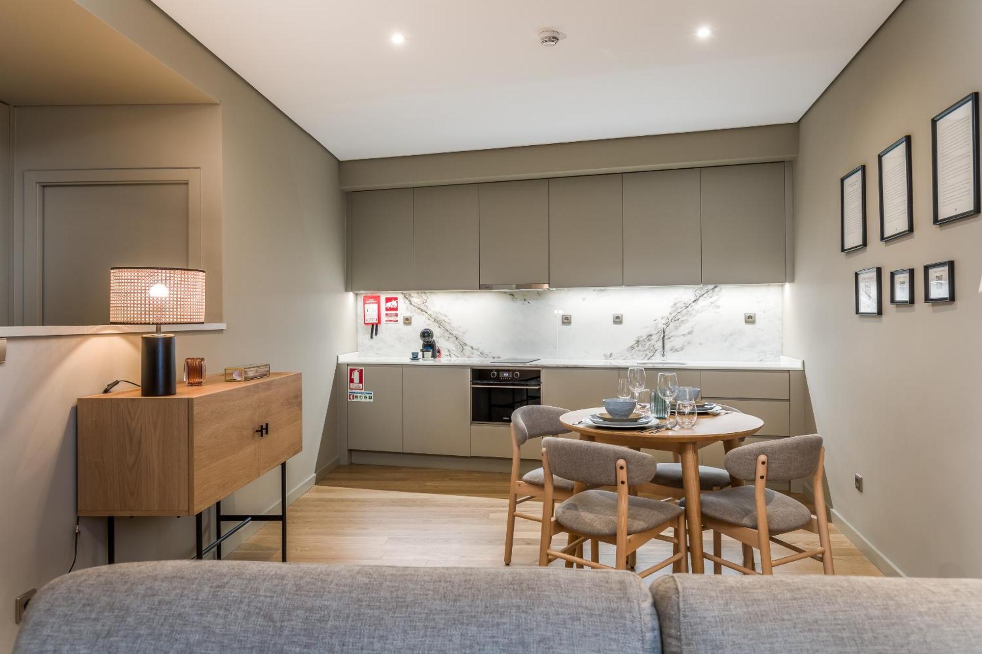 Legends House By Sweet Porto Aparthotel Δωμάτιο φωτογραφία